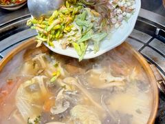 -阿山卓·野生菌火锅·纳西火塘烤肉