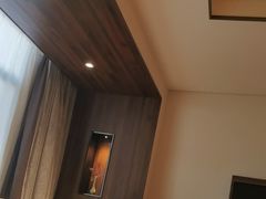 -颐和尚水酒店