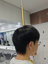 -镁连社·美联社