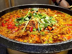 -万重锦·人文川菜馆(骡马市店)