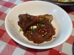 卤猪蹄-大碗厨(东风路店)
