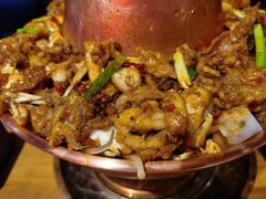 二哥芋儿蛙-炉小二铜锅牛蛙•川湘菜(三里屯店)