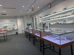 -亚美视光眼镜店(重庆路活力城店)
