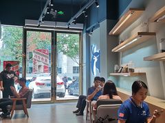 店内环境-瑞幸咖啡(盈锋中心店)