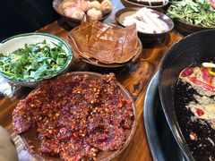 -周幺妹重庆老火锅(银泰城总店)