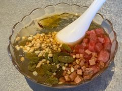 -有红鸡毛店·川菜(建设路店)