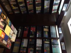 -新华书店(泉城路店)