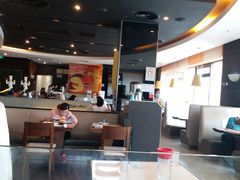 大堂-必胜客(机场路店)
