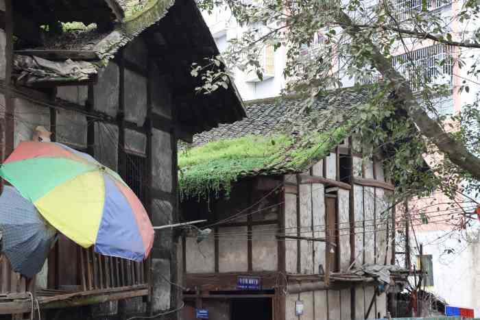 重庆市李市镇酒厂-"重庆江津区李市镇河坝老街,真的太原始了!