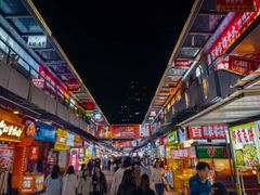 -万达广场(南昌红谷滩店)