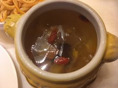 银耳木瓜羹-新疆大厦·慕士塔格餐厅