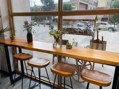 靠窗位-HAVE A ROOM·有间质果(总店)