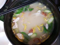 -桥香园云南过桥米线(金马碧鸡店)