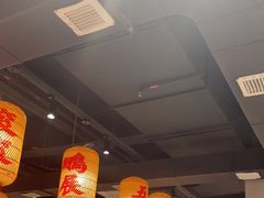 -伍师兄市井火锅(东部星悦天地店)
