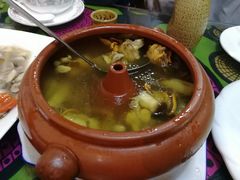 -小厨子私房菜·云南美食店