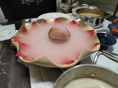 红鼎祥云-红鼎豆捞·非遗鲍皇汤火锅(宝丰路店)