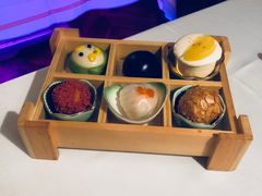 -翡翠小城·海鲜豆捞·广式点心(老佛爷店)