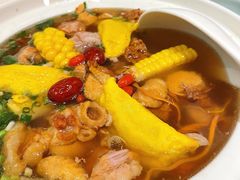 -江城小馆陕南妈妈菜·全球旅行餐厅(钟楼店)