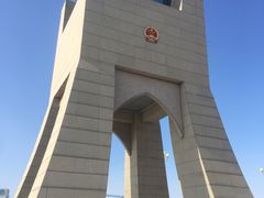 -霍尔果斯国门景区