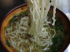 -花溪牛肉粉(八鸽岩店)