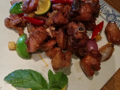 -云海肴·汽锅鸡·云南菜(天山百盛优客店)