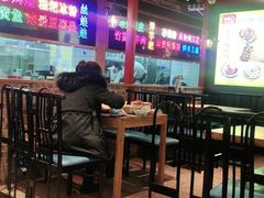 大堂-怪噜范·老贵阳街头名小吃(数博万达店)