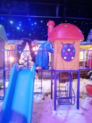 -圣名游乐城冰雪大世界