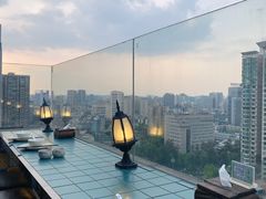 景观位-萨芭蒂高空花园餐酒吧