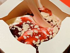 莓莓车厘子麦旋风-麦当劳(豫园店)