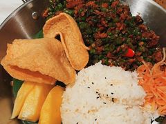 很上头的露营大盘饭-帕娜·泰式茶餐厅·Bistro(近铁广场店)