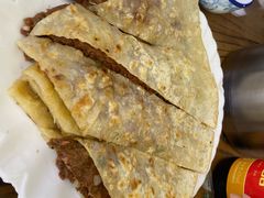 -溢心园香河肉饼总店