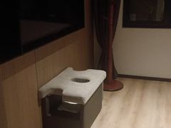 -涨巢·潮玩水疗局