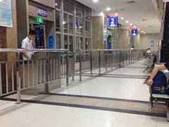 -上海火车站北广场-地下车库