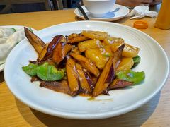 -关东小磨东北菜(上海长风大悦城店)