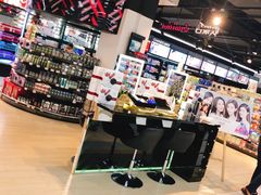 -家乐福(古北店)