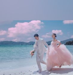 -挪娅婚纱摄影皇家会所