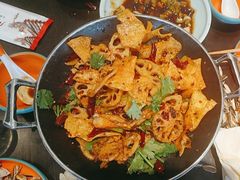 -川流不息·地道川菜·小龙虾(松东路店)