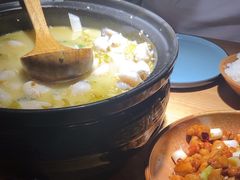 -九锅一堂酸菜鱼(学府凯德店)