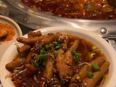 -老房老舍重庆火锅(假日城市店)