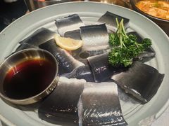 -草家酱蟹炭火烤肉店(珲春南路一店)