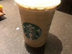 -星巴克臻选(南京金茂览秀城店)