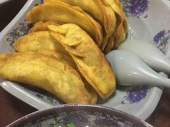 -老新隆牛肉锅贴(新街口店)