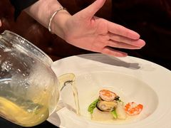 -恰餐厅及酒吧 CHAR Bar & Grill (北京丽都皇冠假日店)