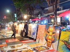 -周日夜市