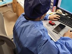 -上海仁爱医院口腔科 · 种植
