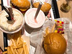 -The Habit Burger Grill 哈比特汉堡(复兴soho店)