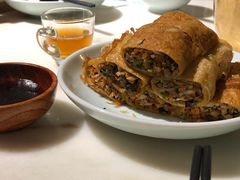 豆皮菜卷-小吊梨汤·北京菜·烤鸭(鸟巢店)