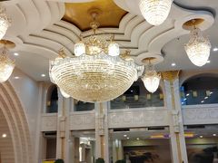 -碧中海汤泉汗蒸酒店