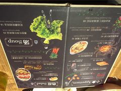 -玛格萝妮(汇智国际商业中心店)