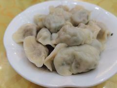 酸菜猪肉水饺-东北特色水饺(郭家桥店)